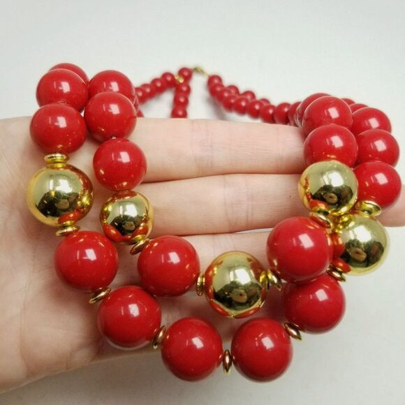 Vintage Red Beded Two Strand Necklace with Gold Tone Accents, Retro Statement - Picture 2 of 5